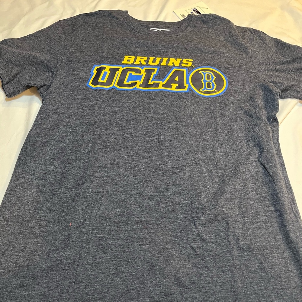 UCLA Bruins Gray T-Shirt E5 collegiate collection official licensed size large